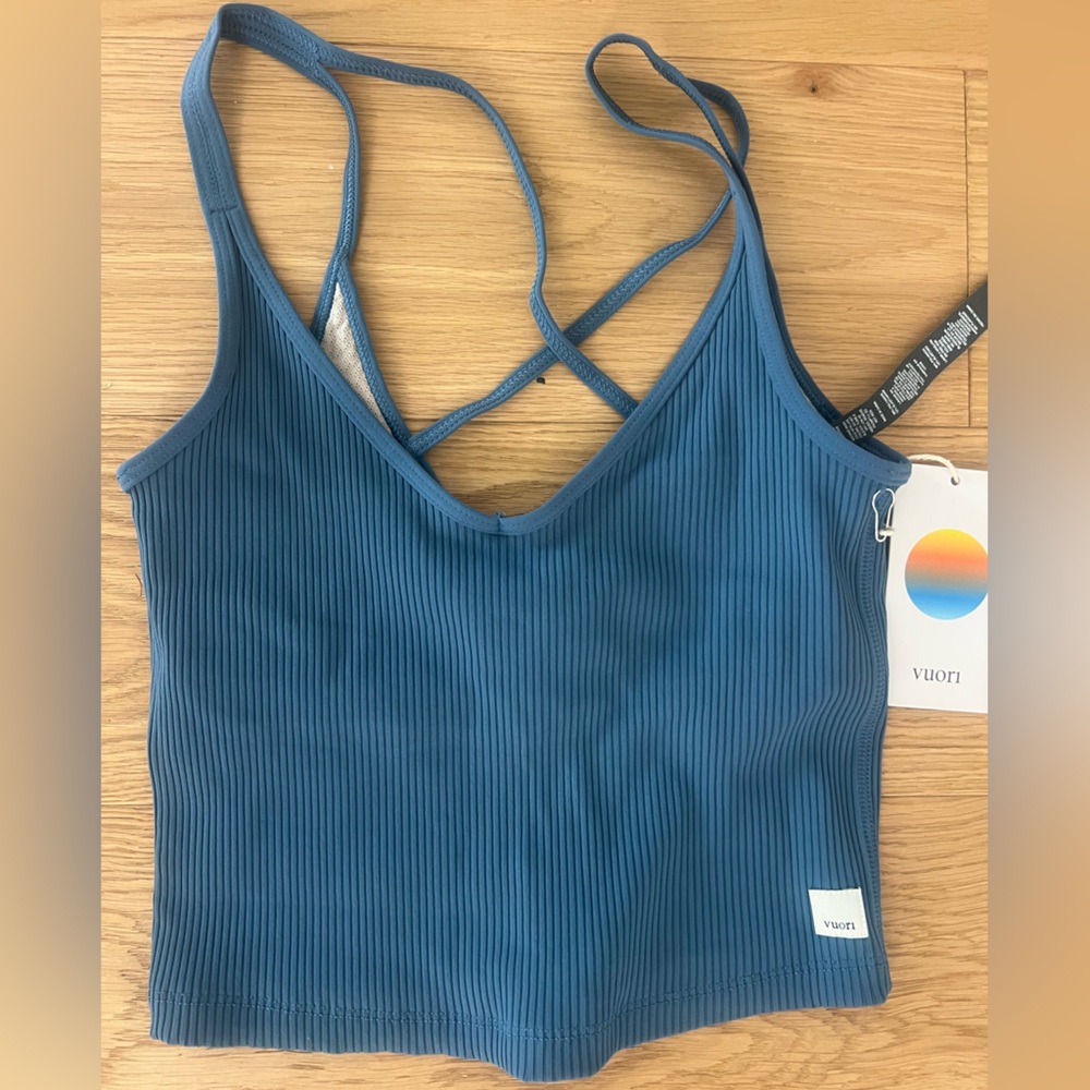 Vuori Blue Ribbed Top